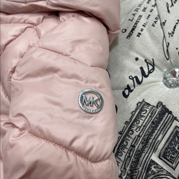 💥 Michael Kors Faux Fur Trimmed Puffer Jacket - Picture 3 of 11